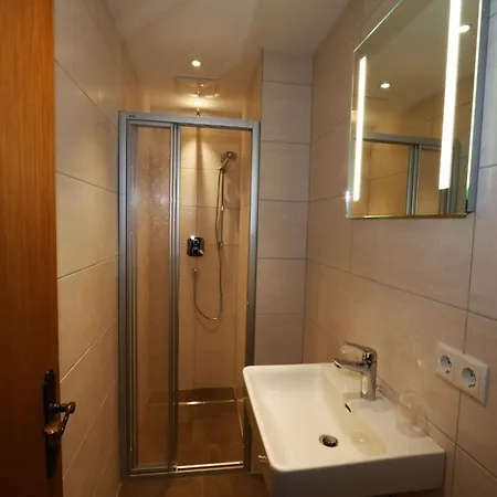 In Near Spieljochbahn Lift, Cleaning Included * Fuegen