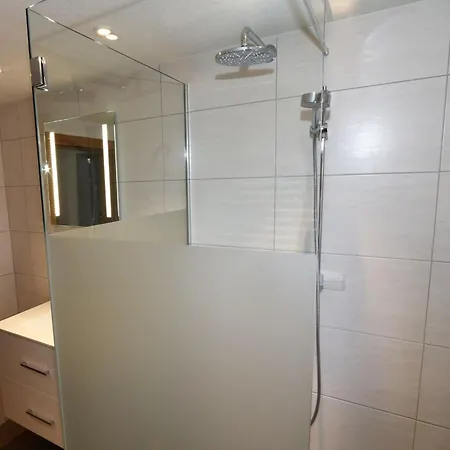 In Near Spieljochbahn Lift, Cleaning Included